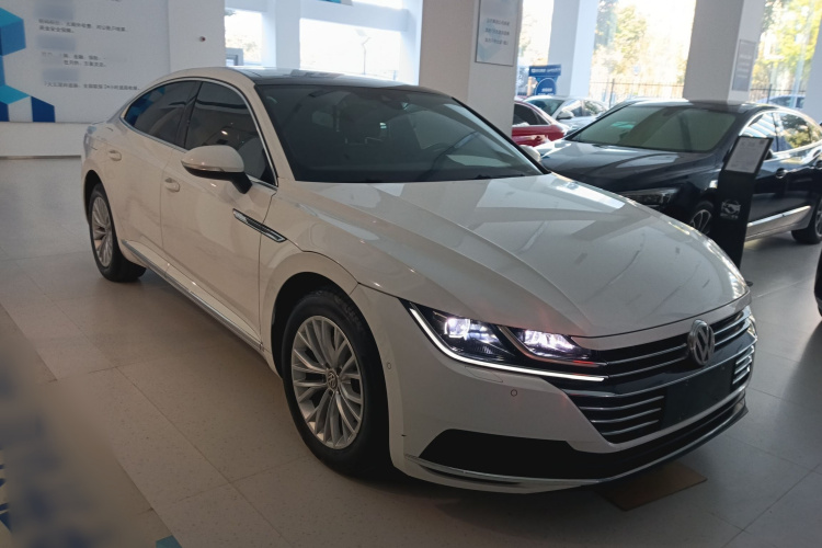 一汽-大众CC 2019款 330TSI 魅颜版 国VI车身外观6002