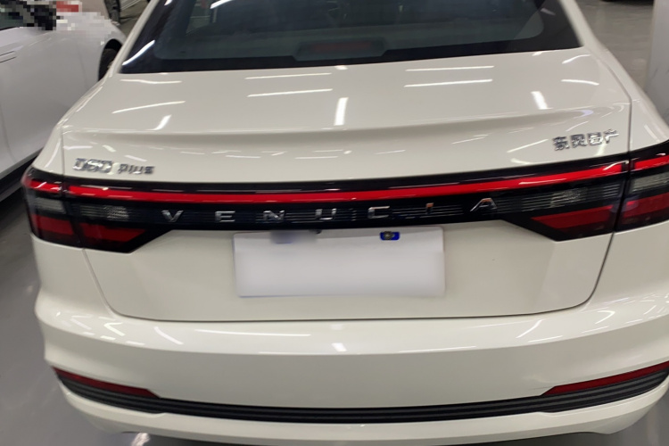 启辰D60 2023款 PLUS 1.6L XL CVT悦领版车身外观6004