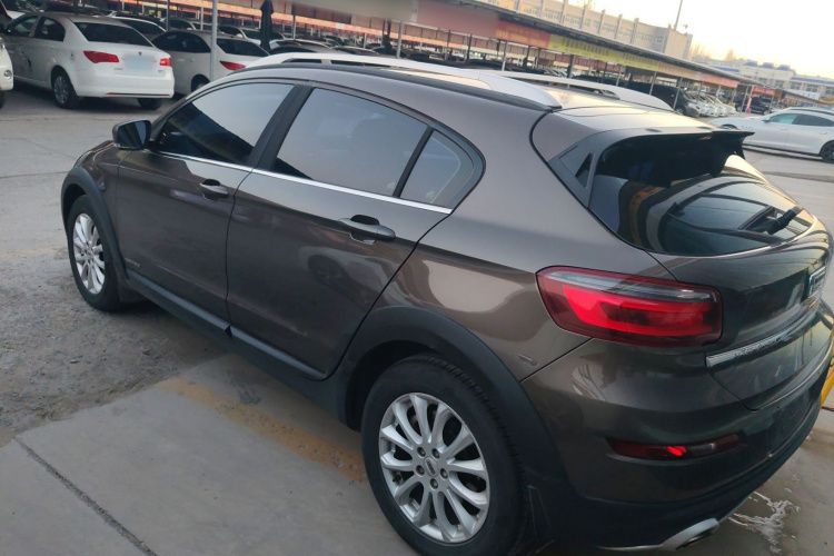 观致3 2016款 都市SUV 1.6T 自动致悦型车身外观6003