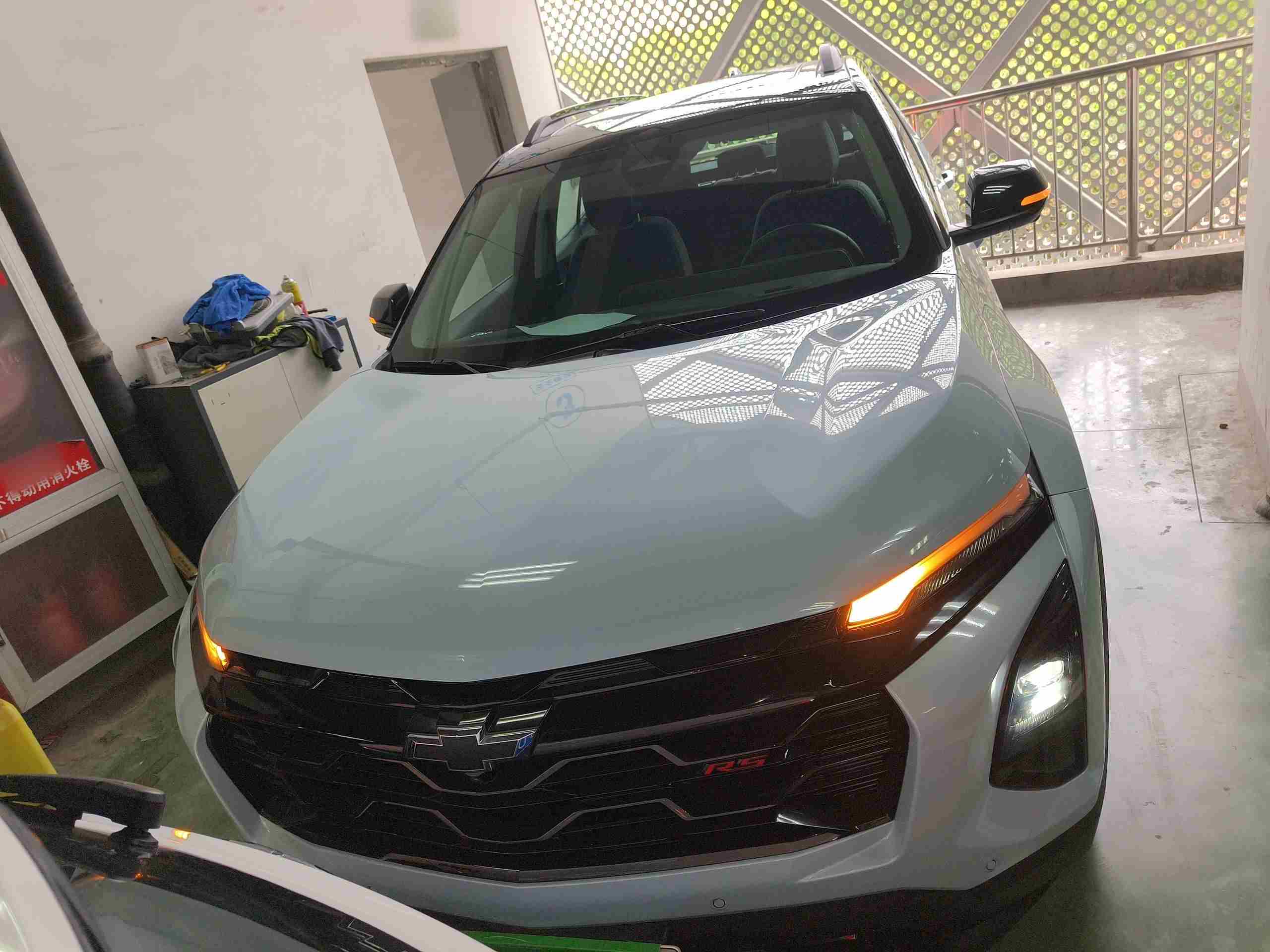 上海二手雪佛兰探界者Plus 2024年款，花紧凑型新车的钱开中型SUV？