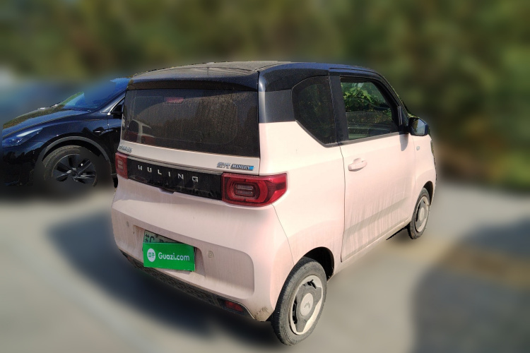 五菱汽车 宏光MINIEV 2021款 马卡龙臻享款 磷酸铁锂车身外观6005