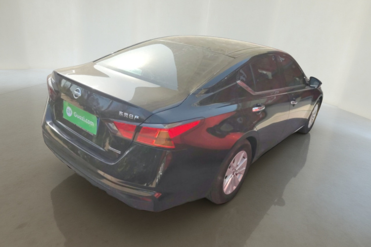 日产 天籁 2019款 2.0L XL 舒适版车身外观7