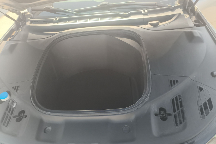 小鹏P7 2022款 480N+局部细节24