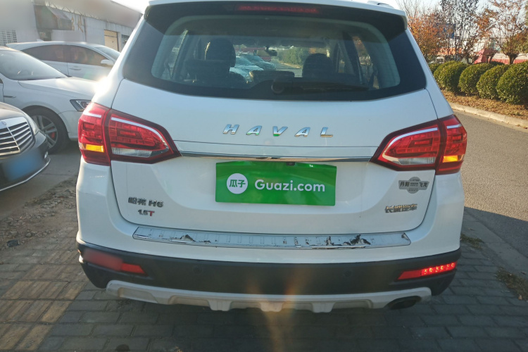 哈弗H6 2018款 红标 运动版 1.5T 手动两驱精英型车身外观6