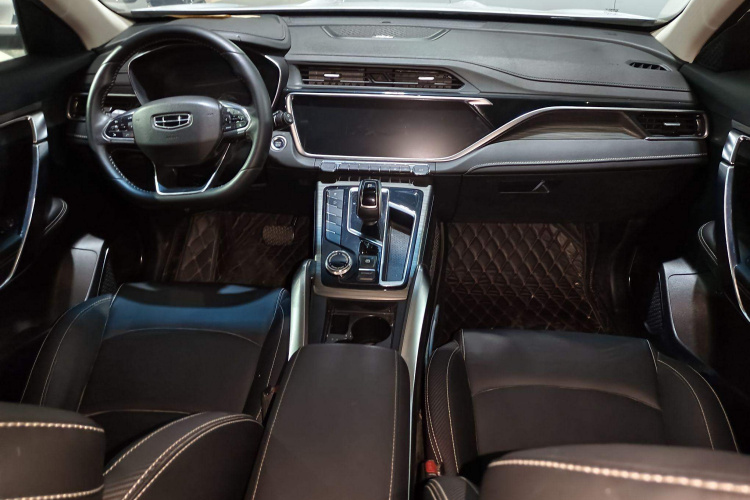 吉利汽车 博越 2020款 1.8TD DCT智联PRO中控内饰7001