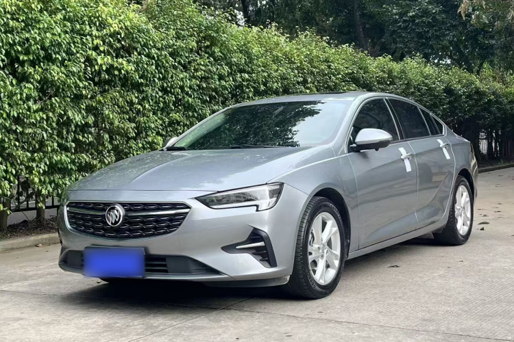 别克 君威 2023款 552T 智享型车身外观6004