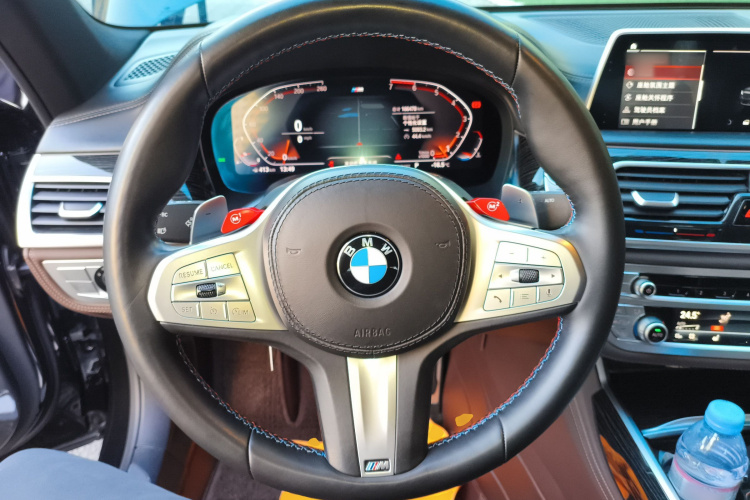 宝马7系 2019款 改款 730Li M运动套装中控内饰13