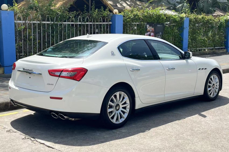 玛莎拉蒂 Ghibli 2014款 3.0T 标准版车身外观6010