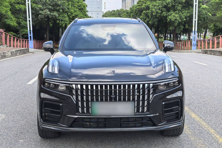 领克09 EM-P 2023款 2.0TD EM-P 远航版PM 七座车身外观6001