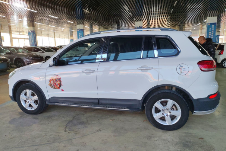 众泰 大迈X5 2015款 1.5T CVT地主型 国IV车身外观6003