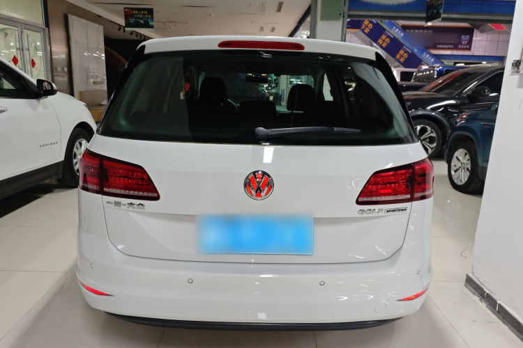 大众 高尔夫·嘉旅 2018款 1.6L 自动舒适型车身外观6