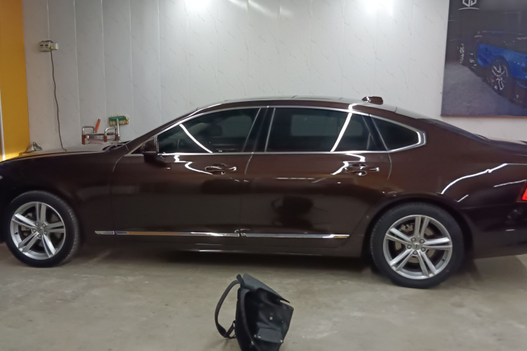 沃尔沃S90 2019款 T4 智逸版车身外观6003