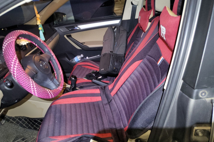 大众 捷达 2013款 1.6L 手动舒适型中控内饰19