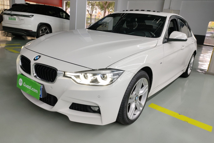 宝马3系 2018款 320i M运动套装车身外观1