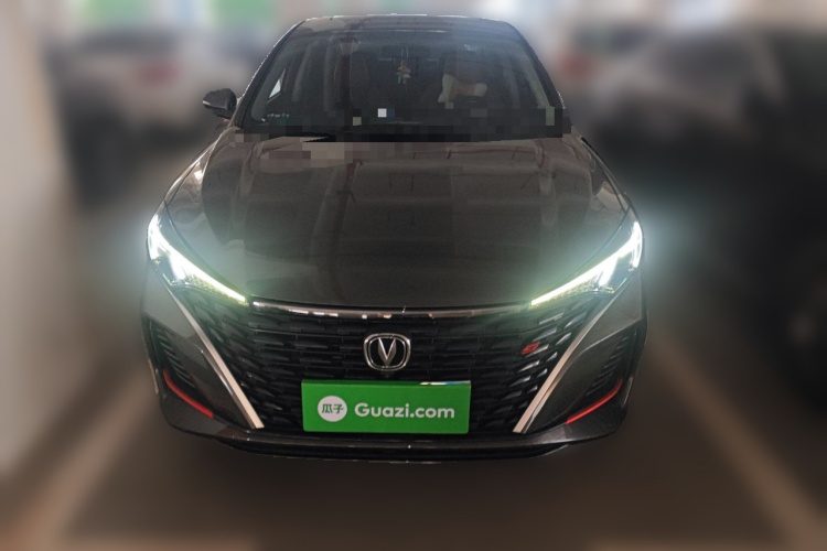 长安 逸动 2022款 PLUS 蓝鲸NE 1.4T GDI DCT尊贵版车身外观2