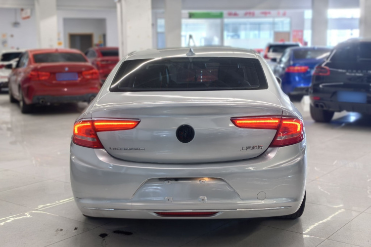 别克 君越 2018款 20T 精英型车身外观6002