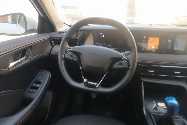 荣威i5 2026款 1.5L 手动舒享版中控内饰13