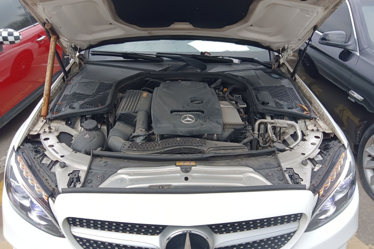 奔驰C级(进口) 2017款 C 200 4MATIC 轿跑版局部细节24