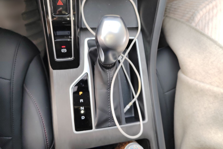 荣威i5 2024款 1.5L CVT尊荣版局部细节18