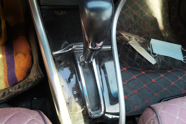 本田 凌派 2016款 1.8L CVT豪华版局部细节18