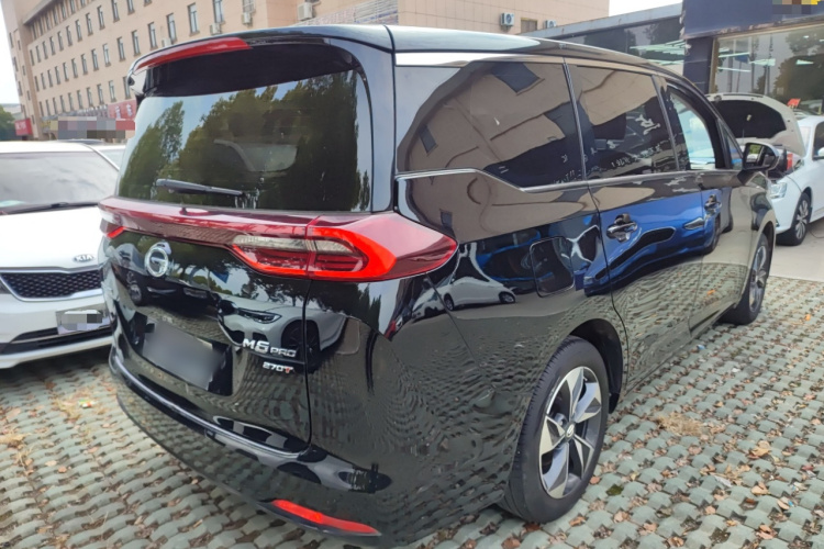 广汽传祺 传祺M6 2023款 PRO 270T DCT豪华版车身外观7