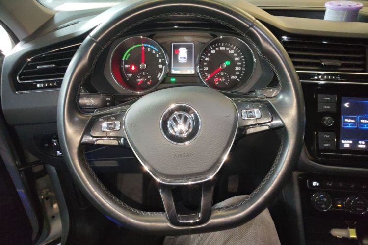 大众 途观L新能源 2019款 430PHEV 混动豪华版中控内饰13