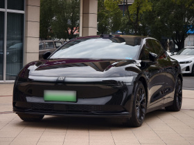 极氪007 2025款 长续航后驱智驾版 100kWh