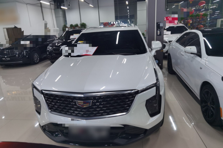 凯迪拉克XT4 2024款 28T 两驱尊贵型车身外观6001