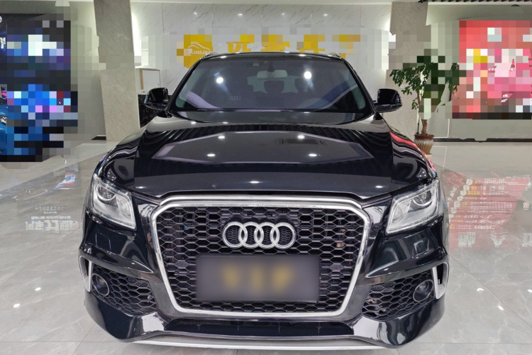 奥迪Q5 2016款 40 TFSI 进取型车身外观2