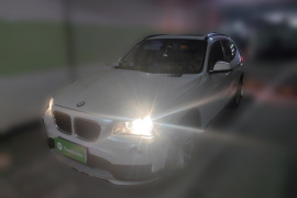 宝马X1 2015款 sDrive18i 时尚晋级版