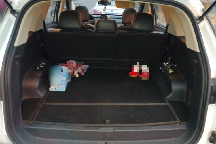 东风风光 风光S560 2018款 改款 1.8L CVT尊贵型 5座局部细节23