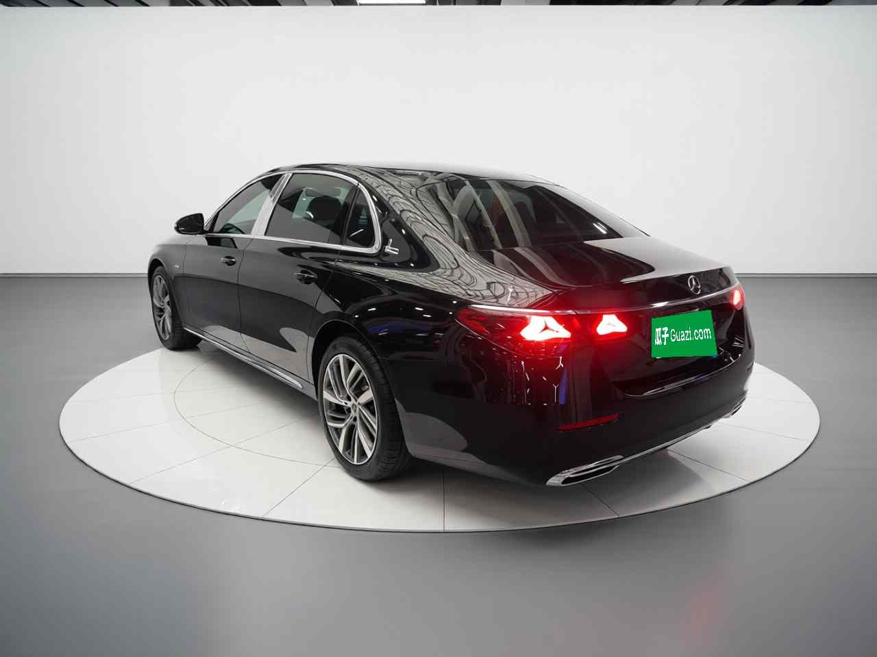 奔驰E级 2025款 改款 E 300 L 时尚型(3)