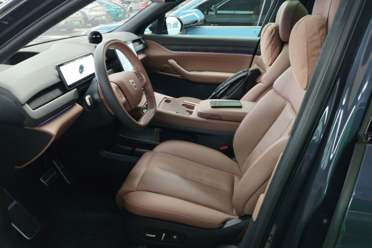 蔚来ES8 2024款 75kWh局部细节19