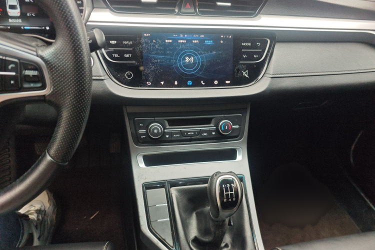 吉利汽车 帝豪 2018款 1.5L 手动向上互联版中控内饰7007