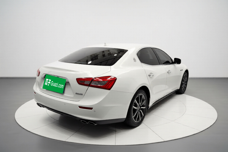 玛莎拉蒂 Ghibli 2014款 3.0T 标准版车身外观7