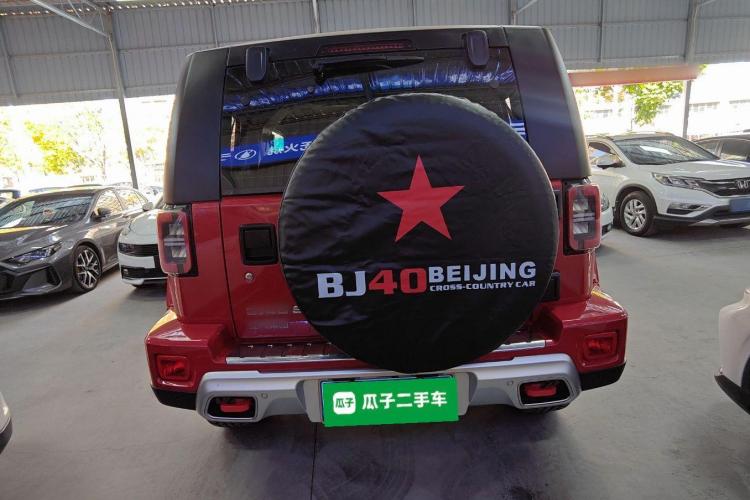 北京BJ40 2020款 2.0T 自动四驱致敬2020版侠客型车身外观6