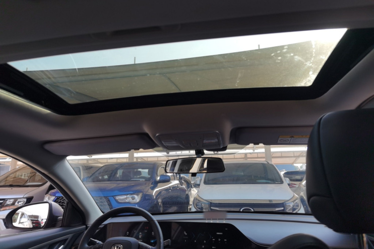 长安 逸动 2021款 PLUS 1.6L GDI CVT豪华型中控内饰22