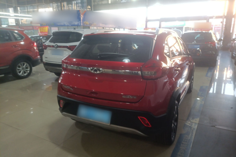 奇瑞 瑞虎3X 2018款 1.5L 自动精英版车身外观7