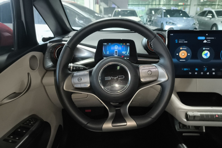 比亚迪 海豚 2021款 405km 时尚版中控内饰13