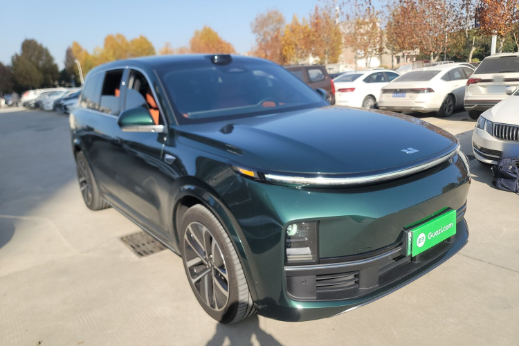 理想汽车 理想L9 2022款 Max车身外观3