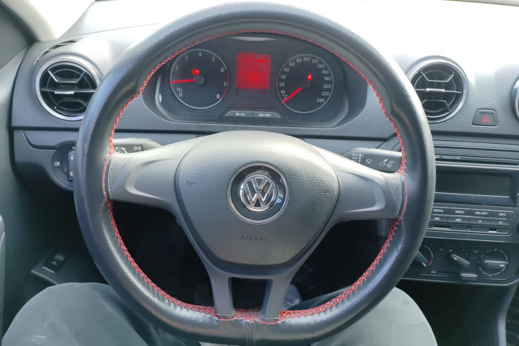 大众 捷达 2017款 1.4L 手动时尚型中控内饰13