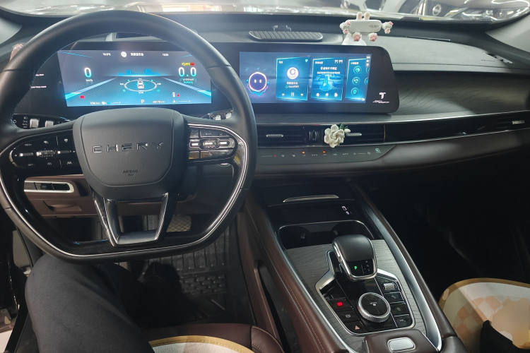 奇瑞 瑞虎8 PRO 2022款 290T 两驱浩瀚版 5座中控内饰12