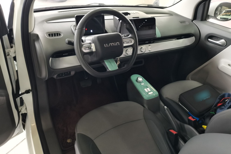 长安启源 长安Lumin 2023款 205km 香沁款中控内饰12