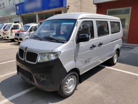 金杯 小海狮X30 2024款 1.5L 财富型客车 5/6/7座