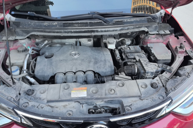 东风风神AX4 2017款 1.6L 手动潮尚型机舱底盘24