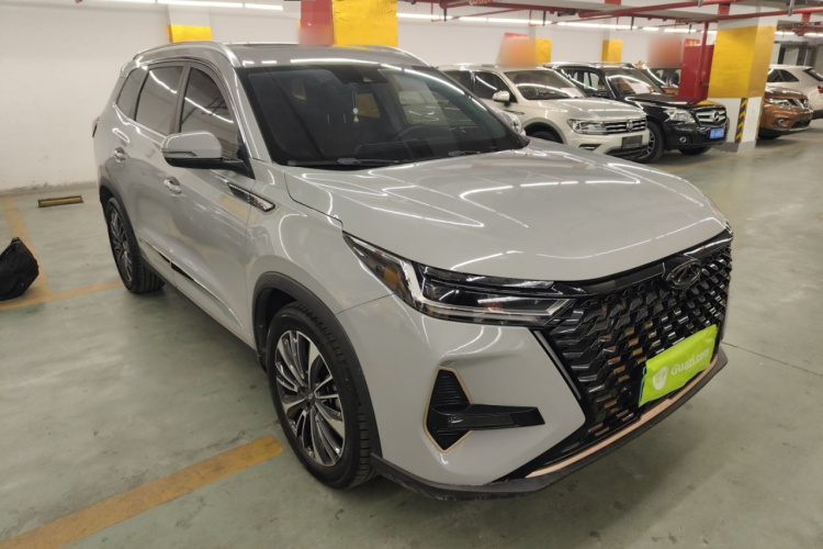 奇瑞 瑞虎8 PRO 2022款 390T 两驱浩瀚版 5座车身外观3