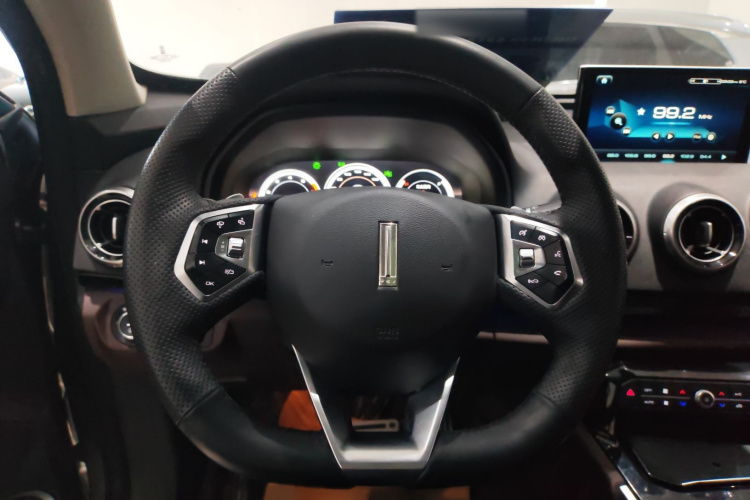 魏牌 VV7 2017款 2.0T 旗舰型局部细节13