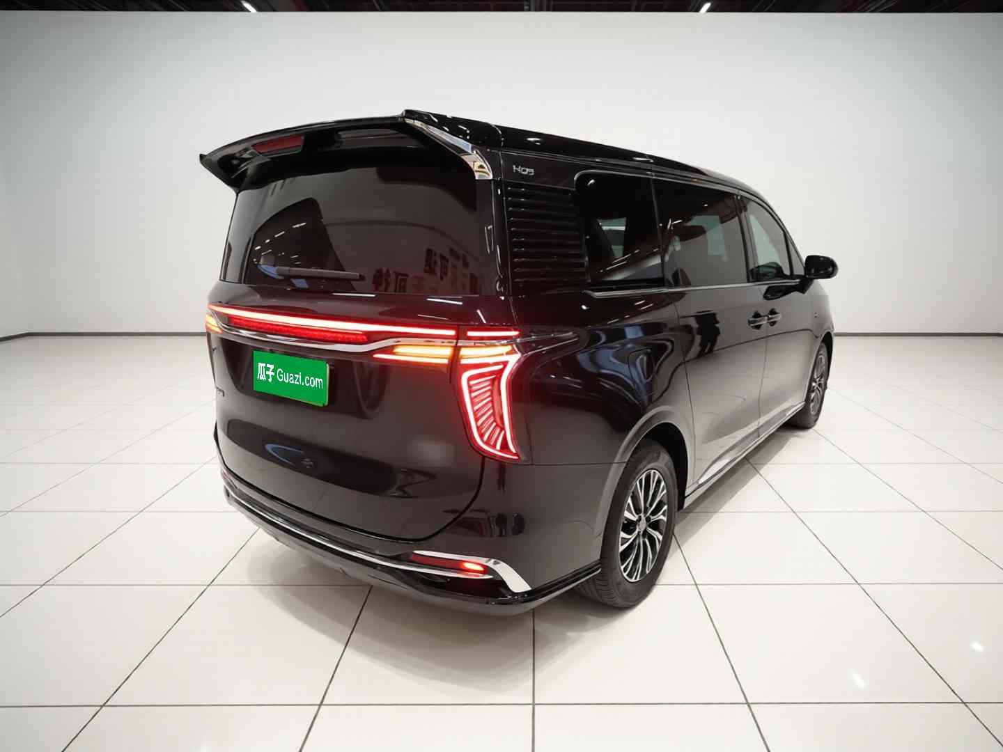 红旗HQ9 PHEV 2024款 2.0T 四驱商务版(4)