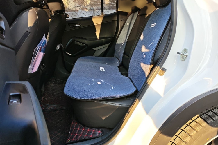 北京现代ix35 2021款 240TGDi DCT两驱GLS领先版中控内饰7004