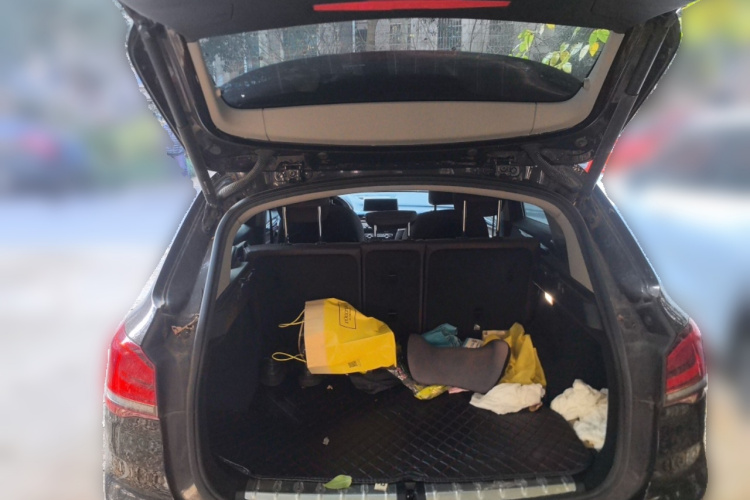 宝马X1 2020款 sDrive20Li 时尚型中控内饰23